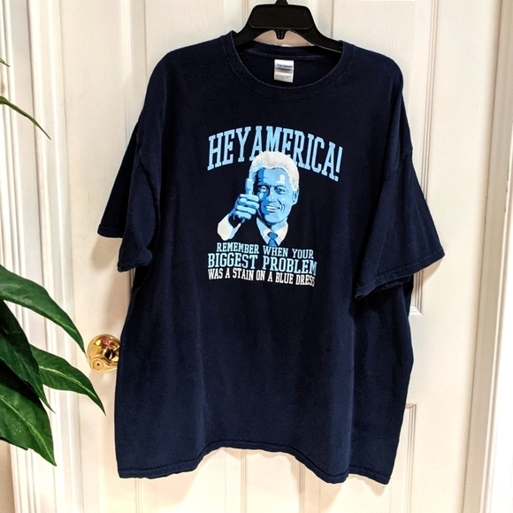 Gildan Men's Graphic Political Sarcastic Short Sleeve Tee Size 2XL - Picture 1 of 4